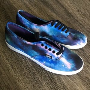 Vans cosmic slim classics